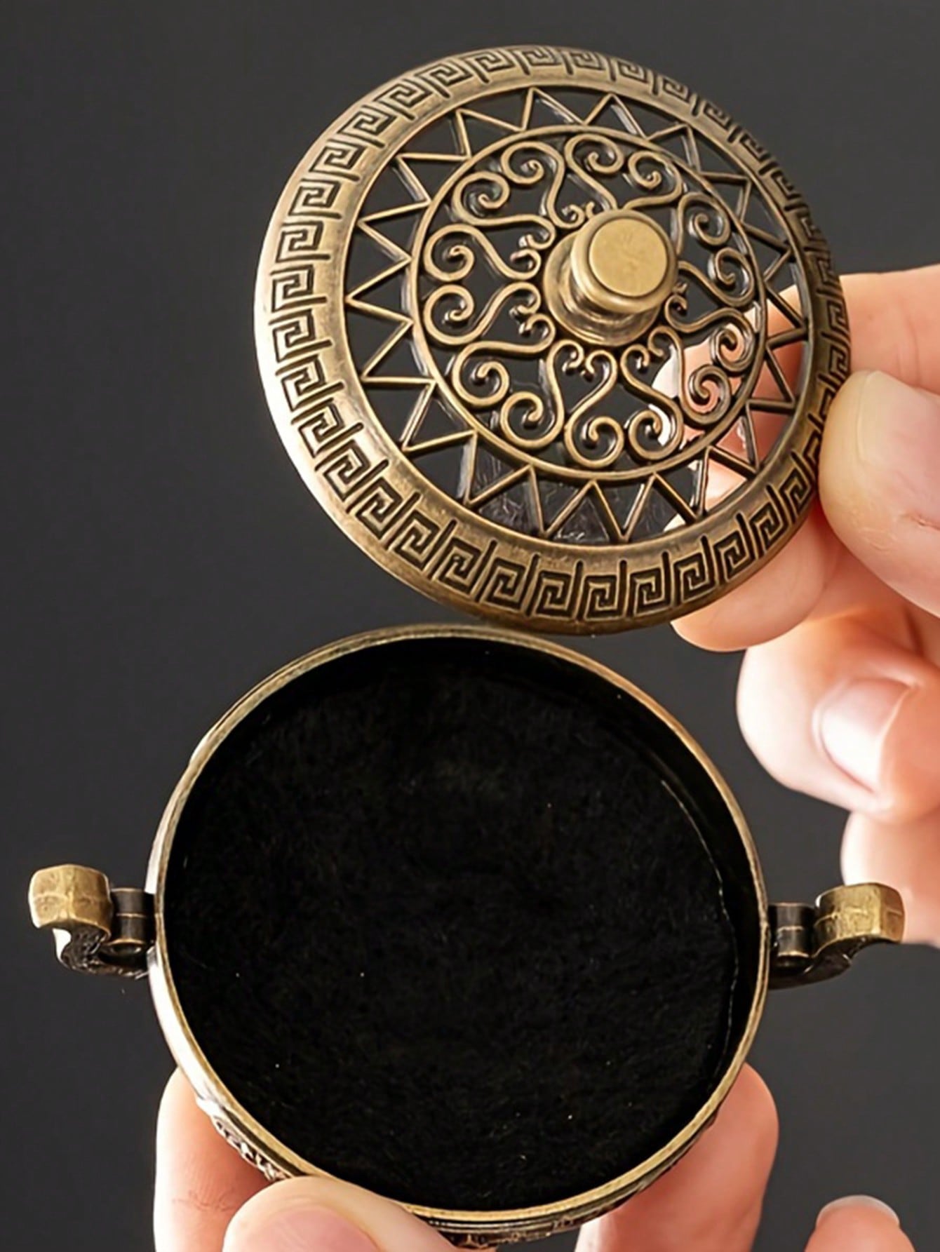 Nepal Style Brass Incense Burn - Home Fragrance Gift recension och pris